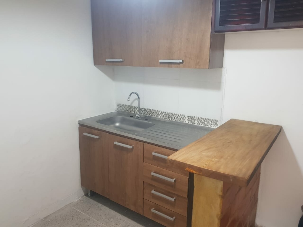 Apartamento en Arriendo en Medellin cod. 8616