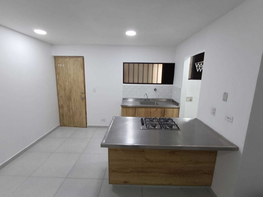 Apartamento en Arriendo en Medellin cod. 8767